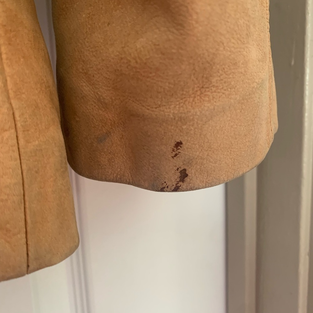 Classic Tan Leather Jacket - Picture 6 of 9